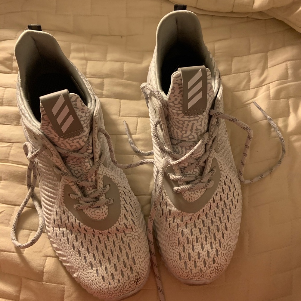 Adidas alpha bounce